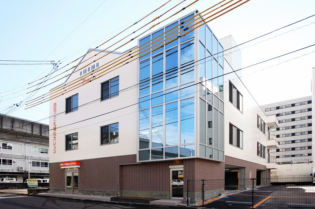長岡こども福祉カレッジ3号館