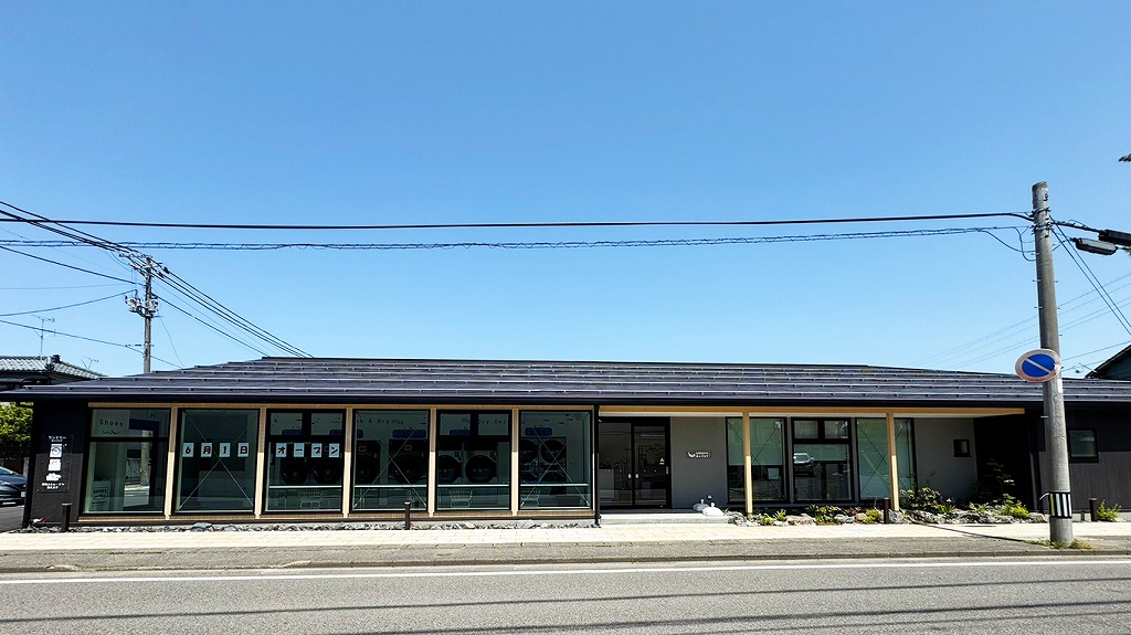 就労継続支援B型施設　めだか販売店エンジョイ